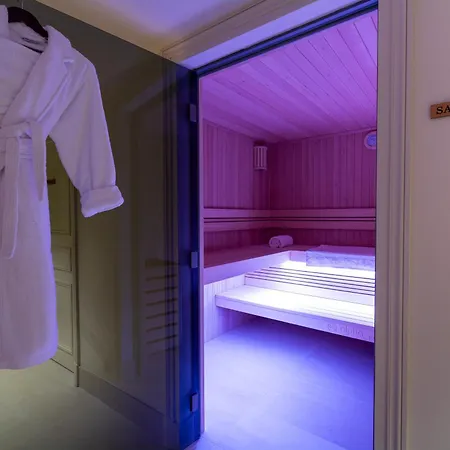 Hôtel&spa Napoléon Hotel