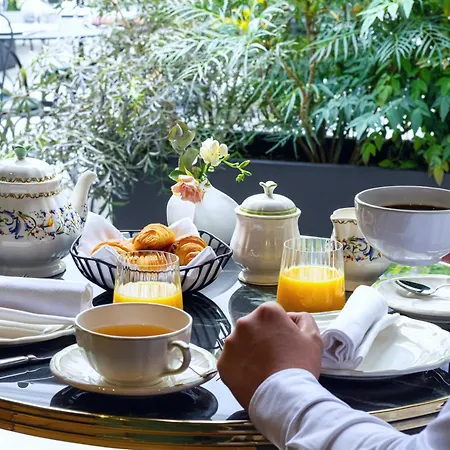 Отель & Napoleon