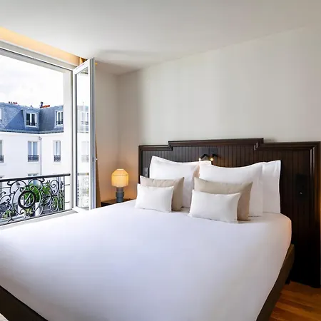 & Napoleon 4* Fontainebleau