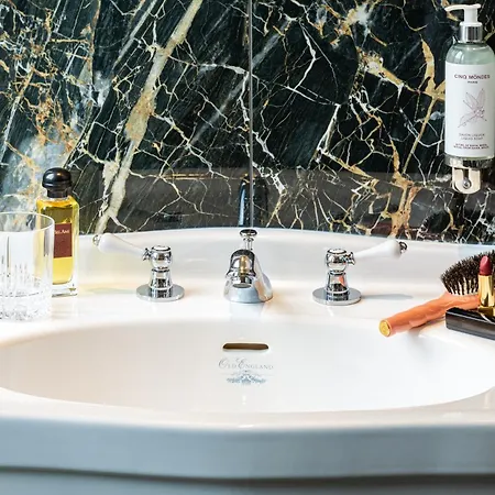 & Napoleon Отель