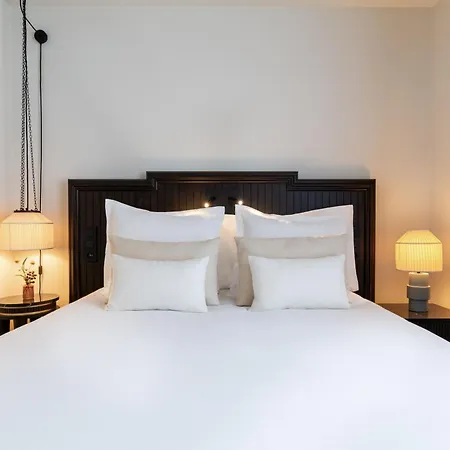 & Napoleon Отель