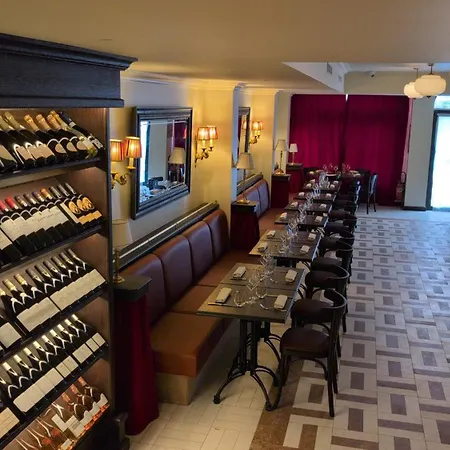 & Napoleon Hotel 4*