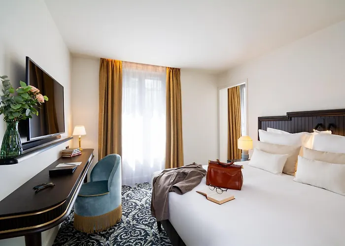 & Napoleon 호텔 4*